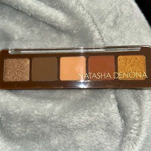 Brand new fall color eye shadow